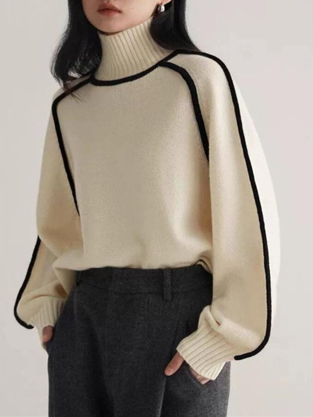 High-Neck Ribbed Knit Tops_BDHL8034