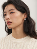 Simple Pearl Ear Clips or Pierced Earrings_BDHL7465