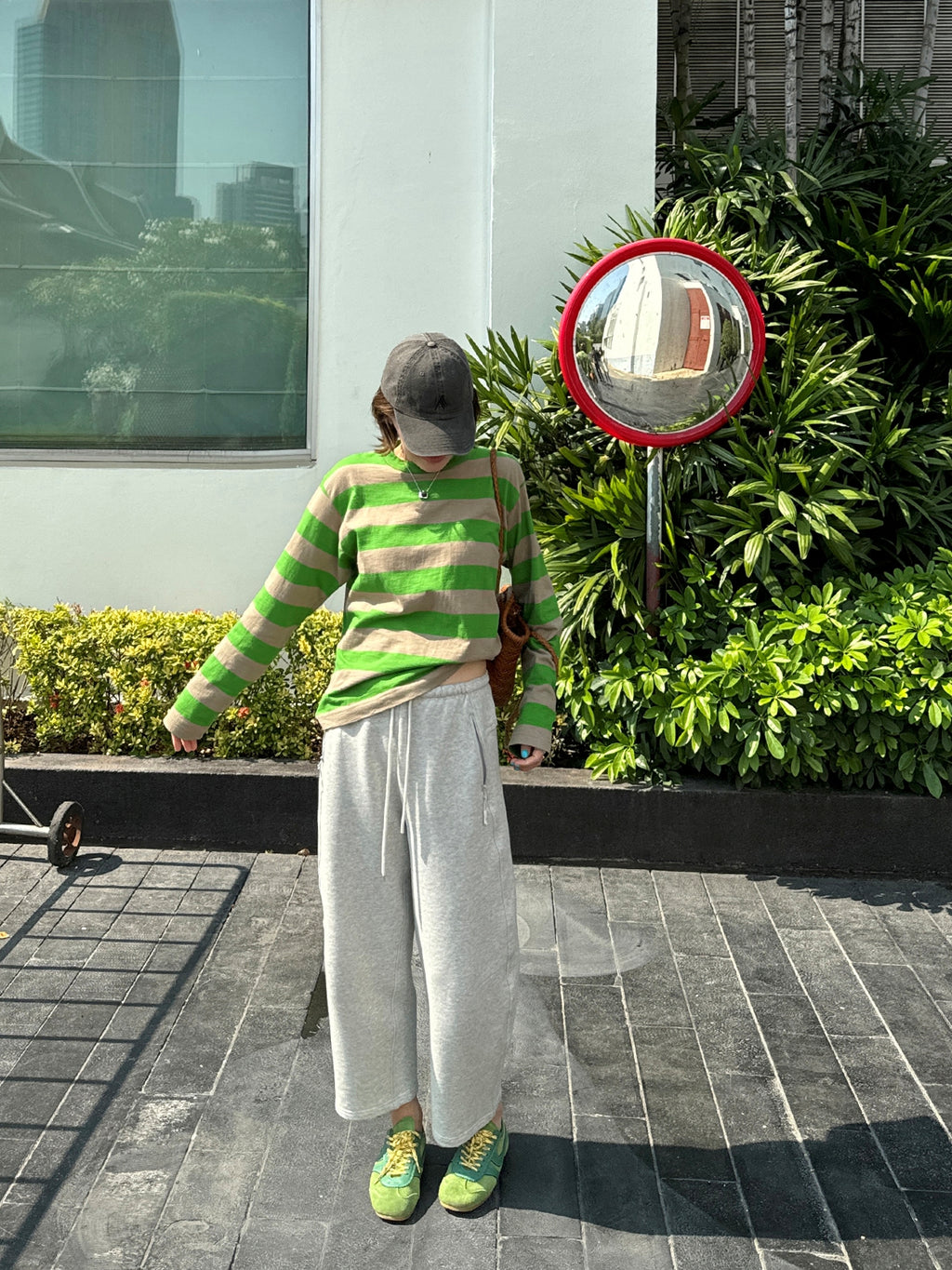 Drawstring Sweatpants Cropped Pants_BDHL8010