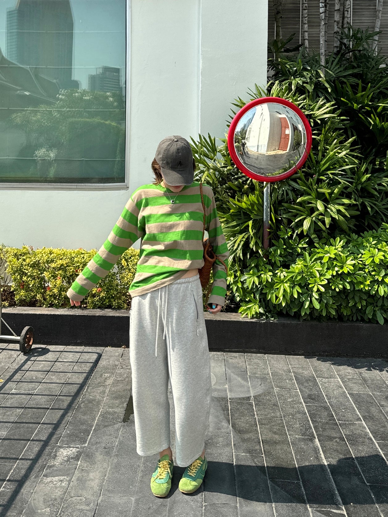 Drawstring Sweatpants Cropped Pants_BDHL8010