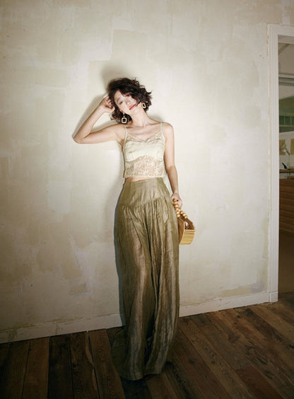 Pleated Sheer Pants And Camisole_BDHL5950