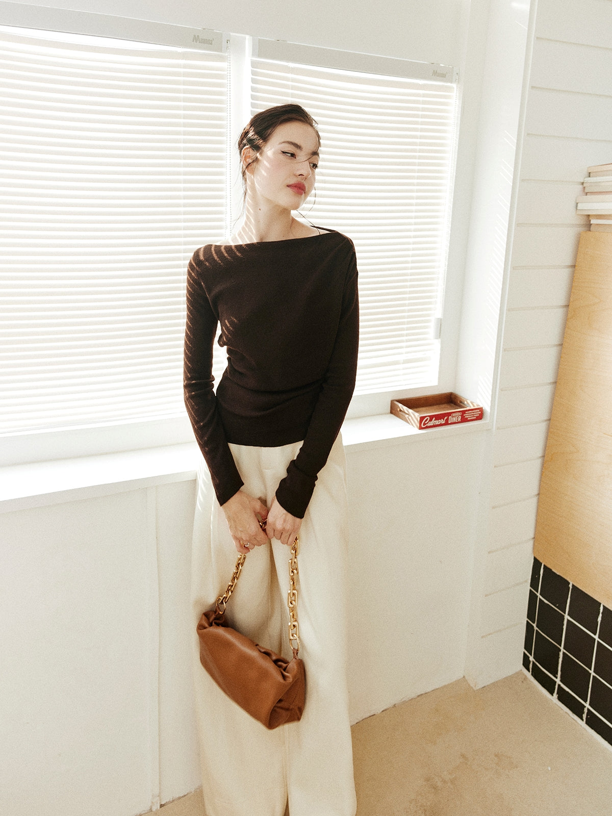 Asymmetrical One-Shoulder Knit Tops_BDHL7997