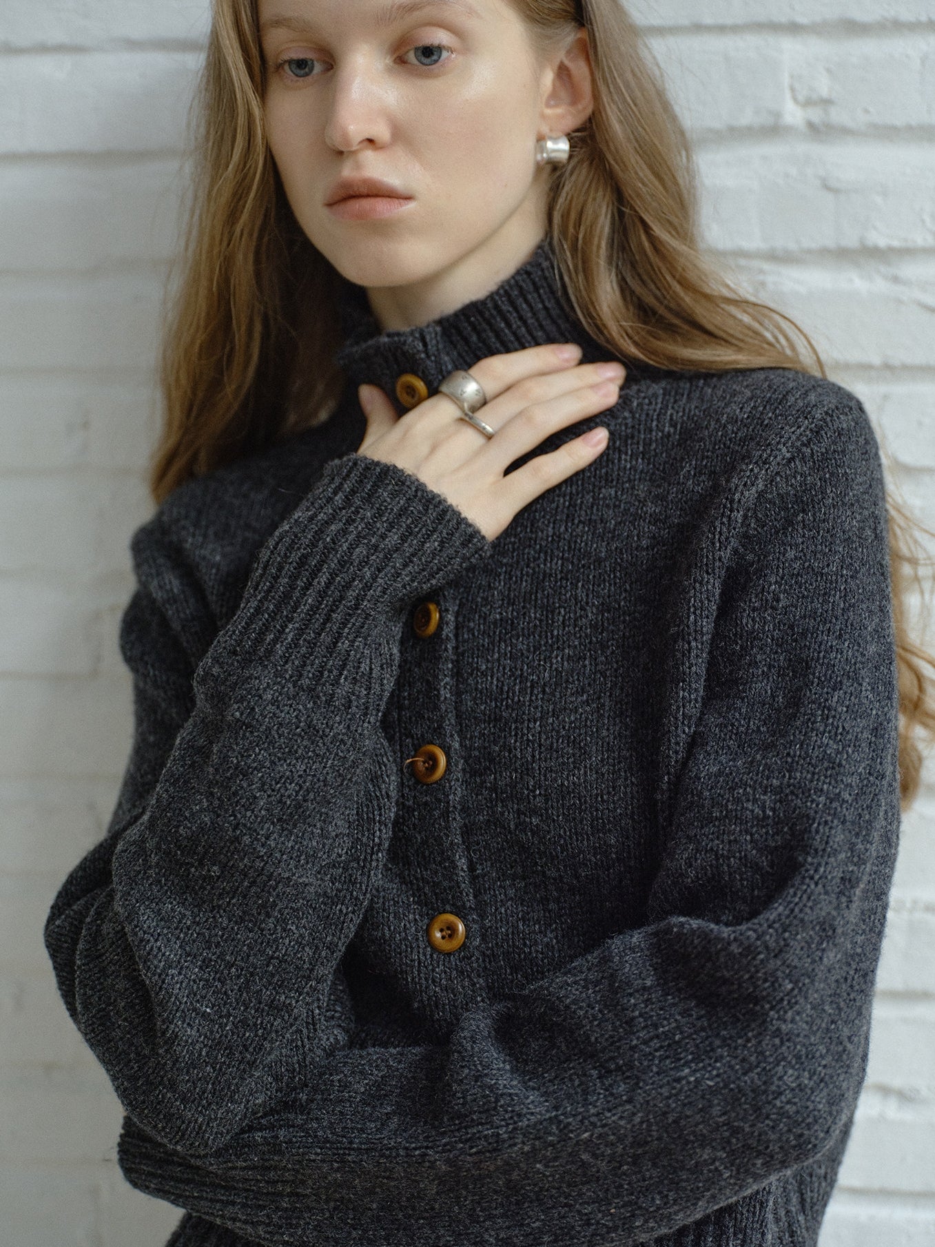 High-Neck Knitted Cardigan_BDHL8110