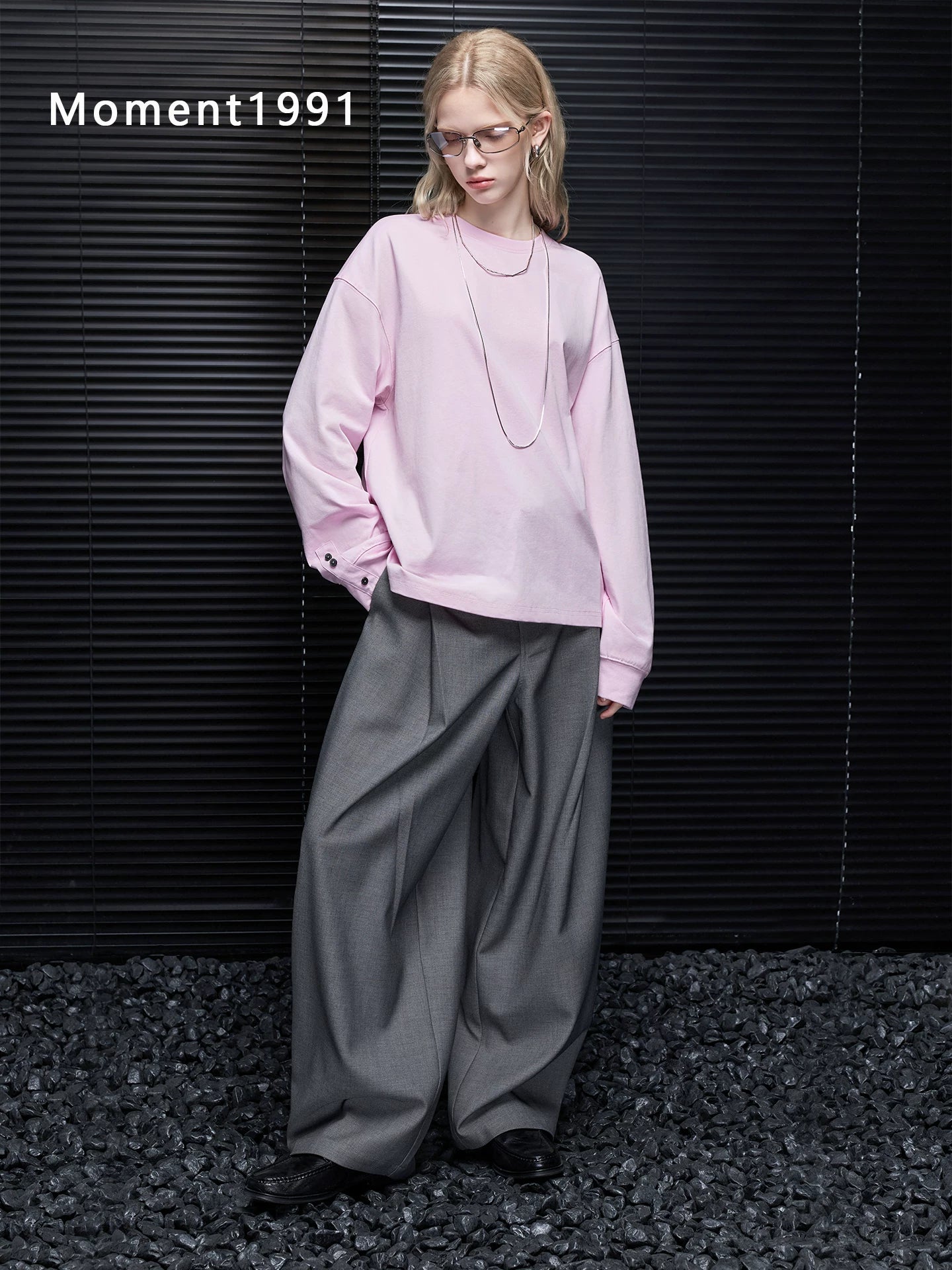Buttoned Cuff Relaxed Long Sleeve Tee_BDHL8409