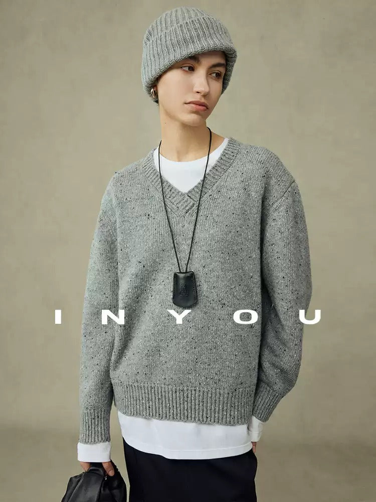 V-neck Grey Knitted Tops_BDHL6907