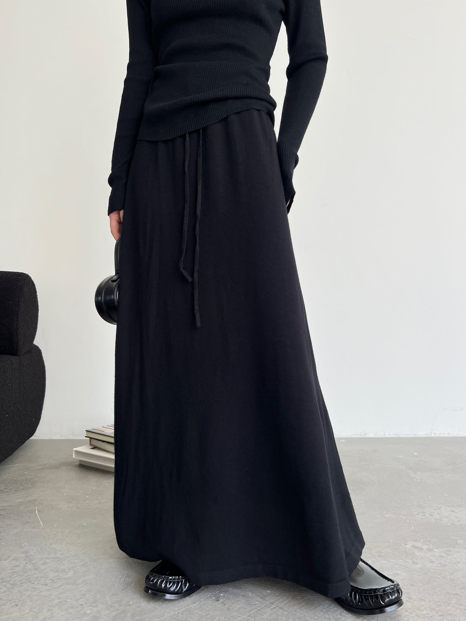 Knitted Draped Maxi-Length Skirt_BDHL6549