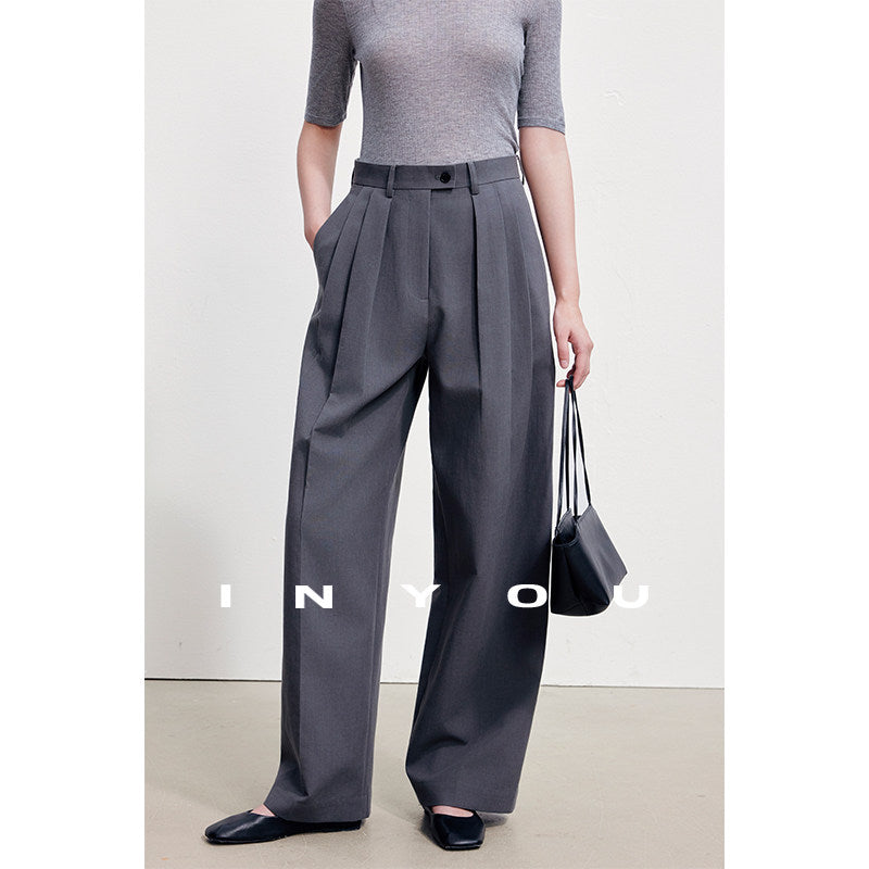Wide-Leg Pleated Pants_BDHL8394
