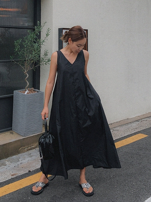 Loose Backless Suspender Dress_BDHL7247