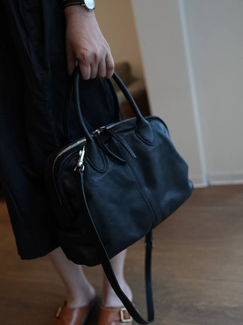 Vegetable Tanned Leather Commuter Tote_BDHL8432