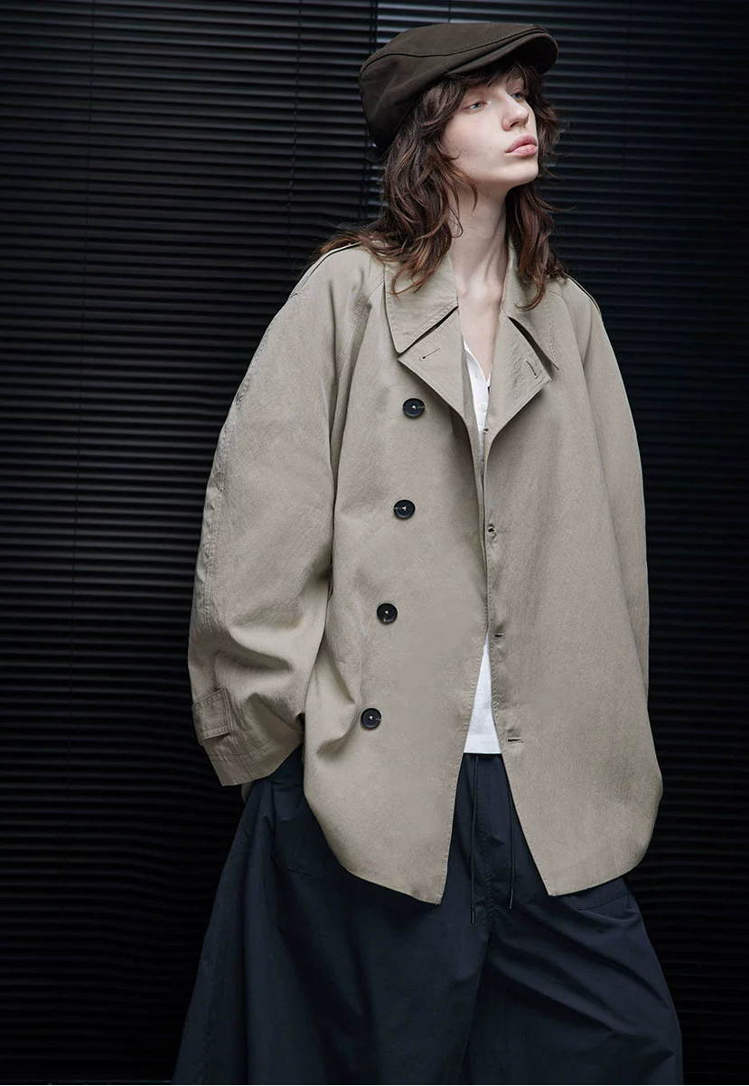 Draped Sleeve Short Trench Coat_BDHL7641