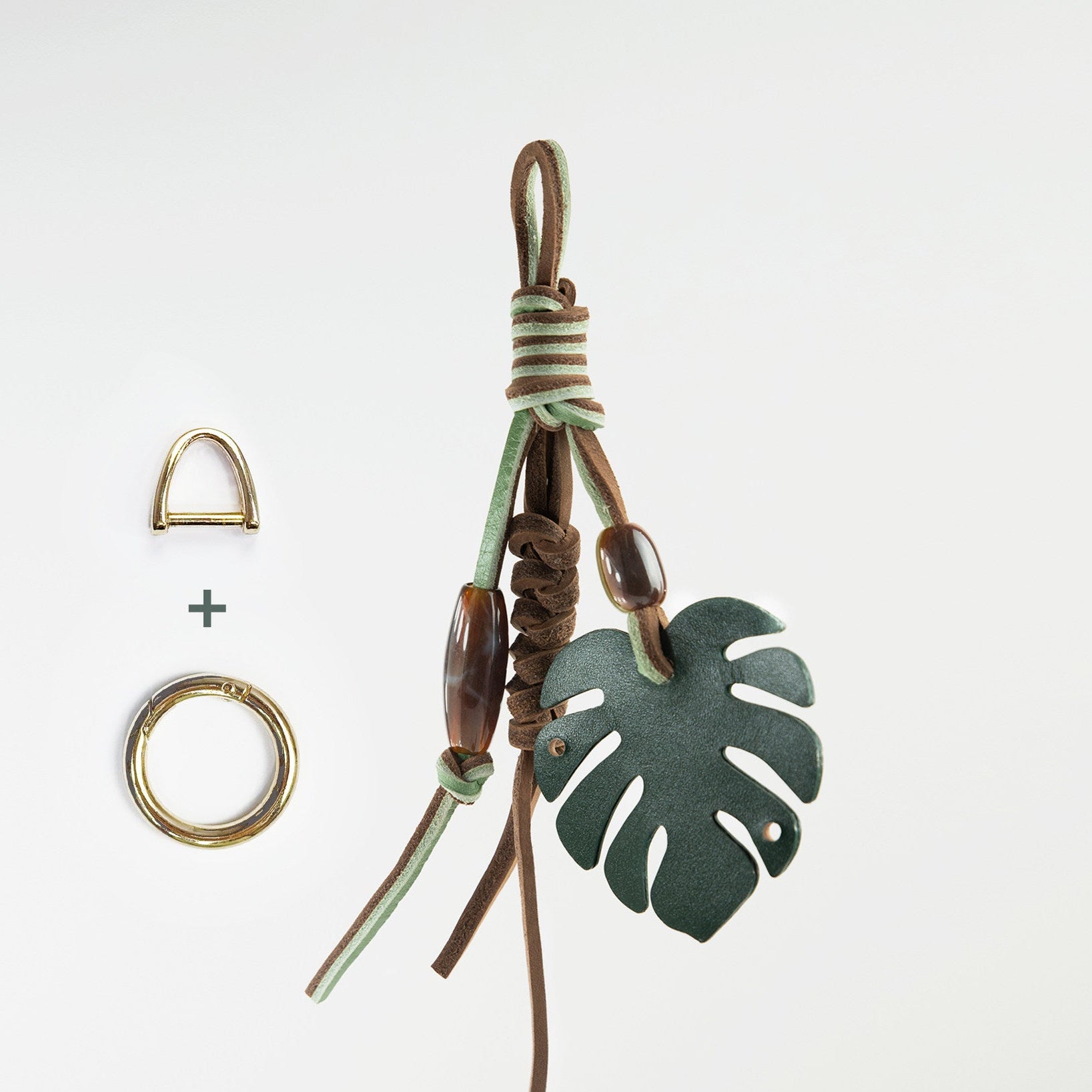 Monstera Leaf Leather Bag Charm_BDHL8429