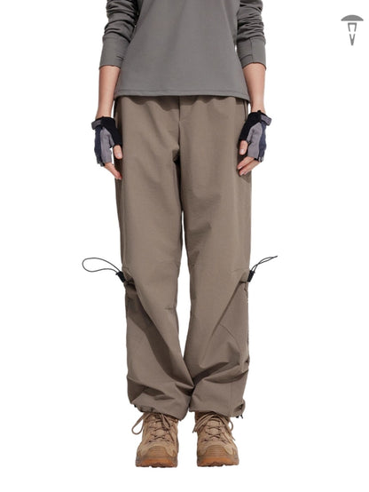 Wrinkle-Resistant Cargo Pants_BDHL6315