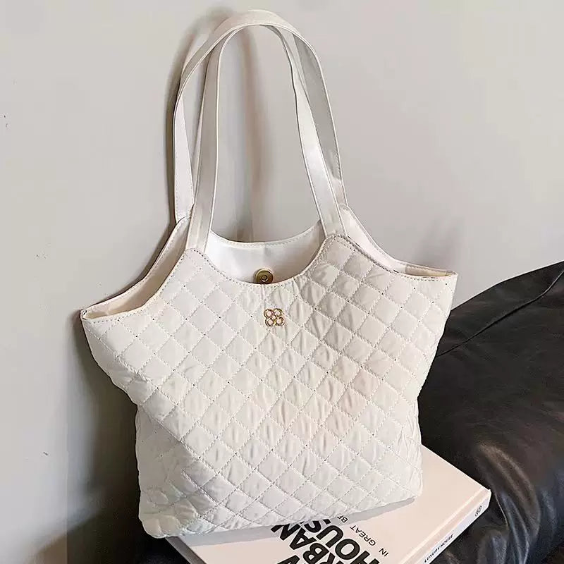 Quilted Shoulder Tote Bag_HL4156