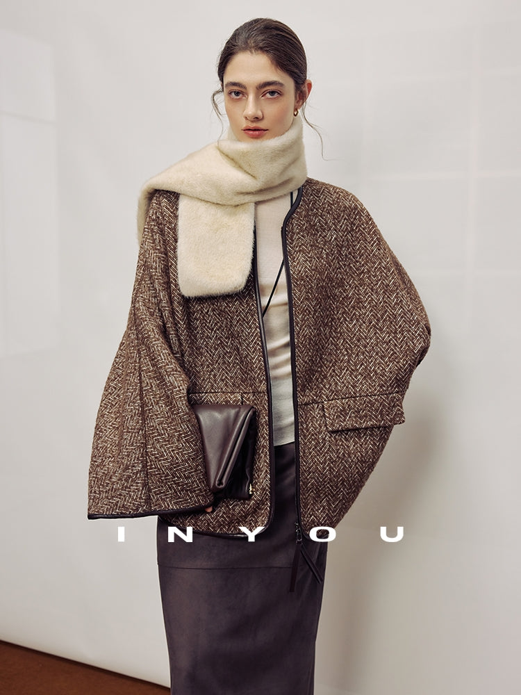 Collarless Cape Coat_BDHL7982