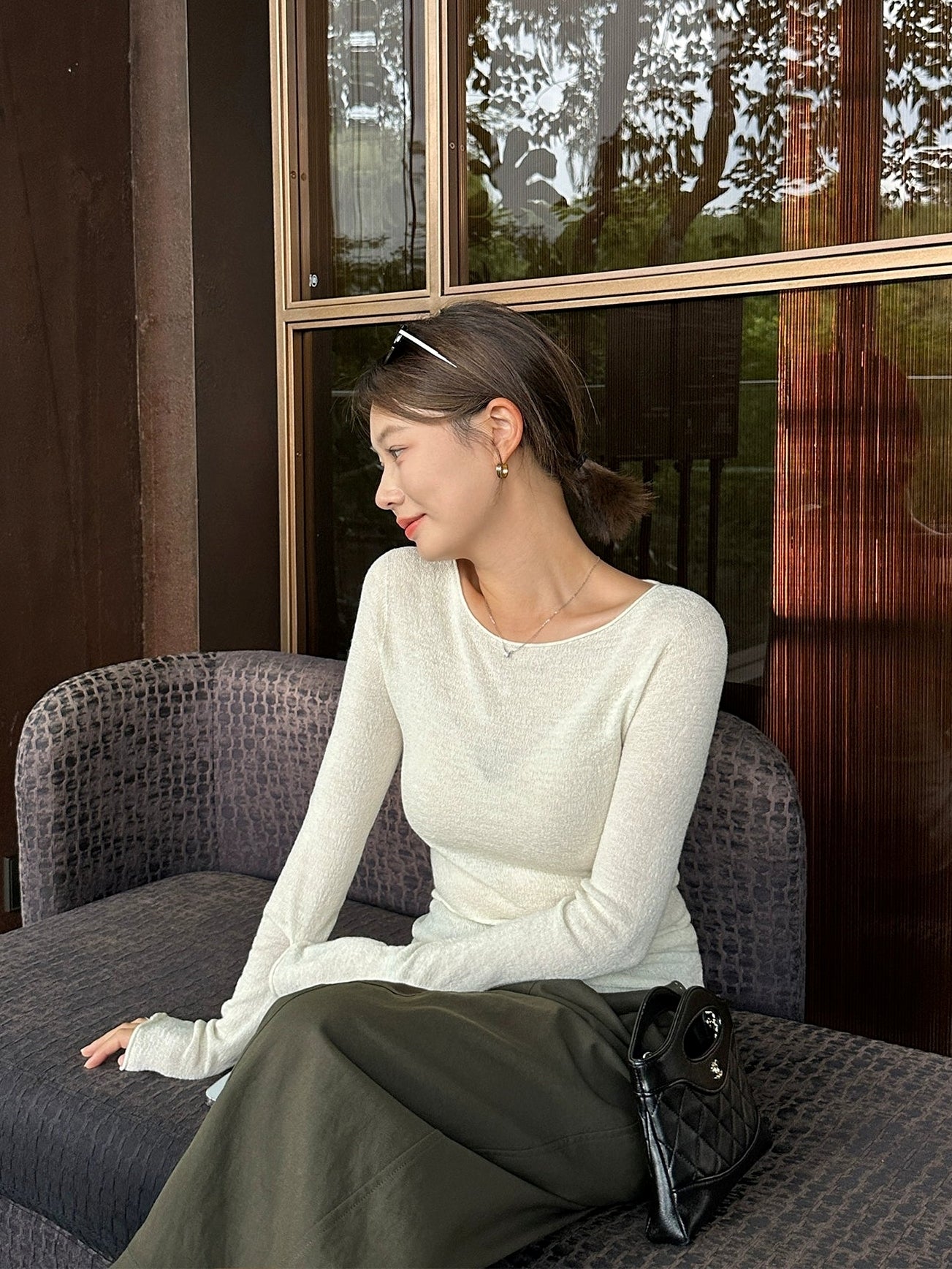 Round-Neck Stretch Slim-Fit Top_BDHL7845