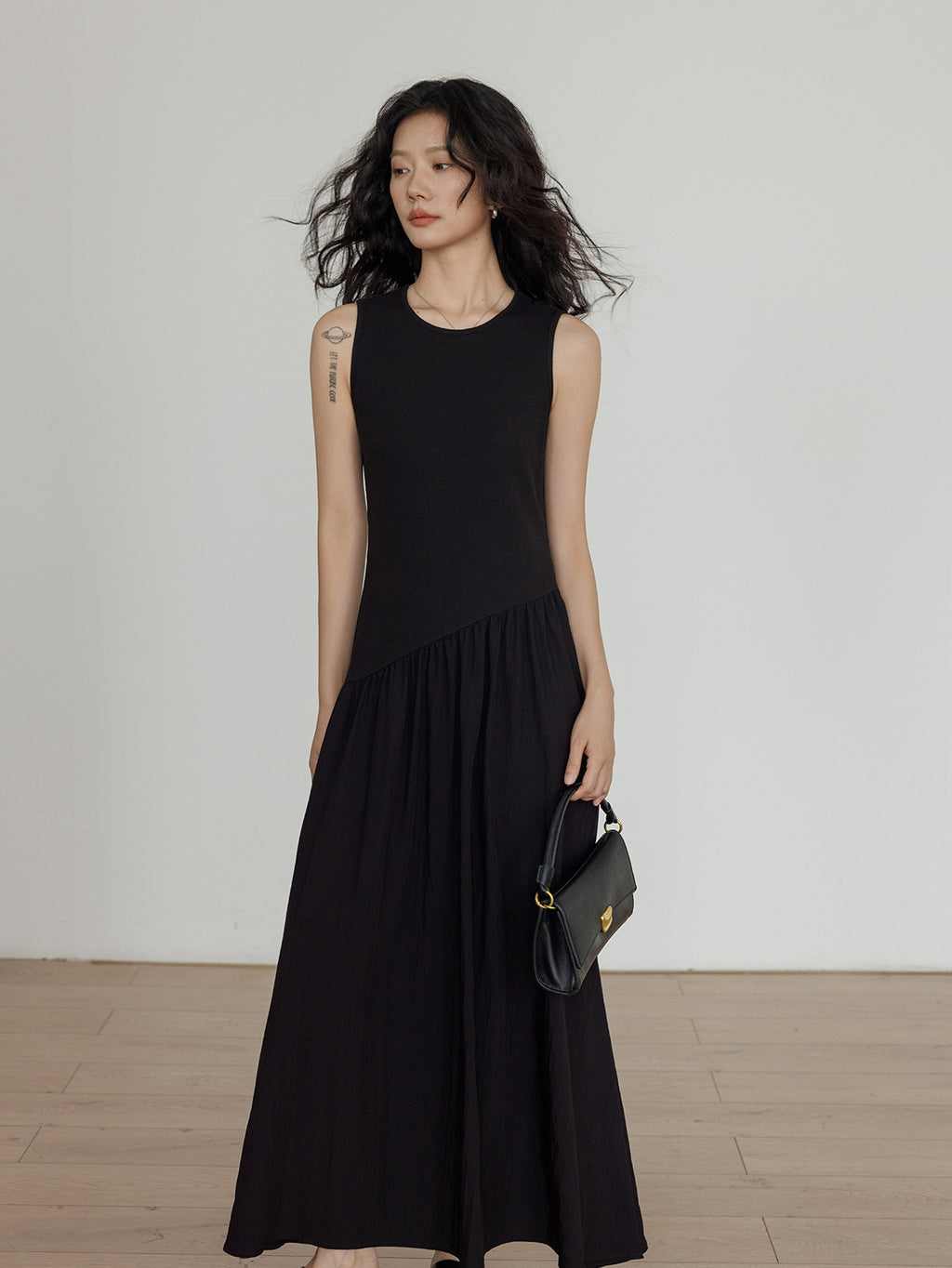 Sleeveless Shirring Knit Dress_BDHL7584