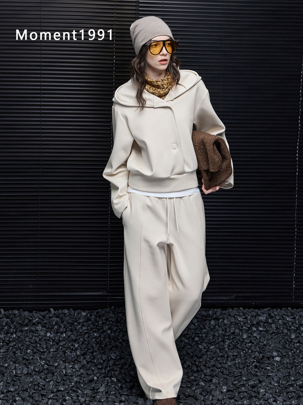 Hooded Sweatshirt & Sweatpants_BDHL8402