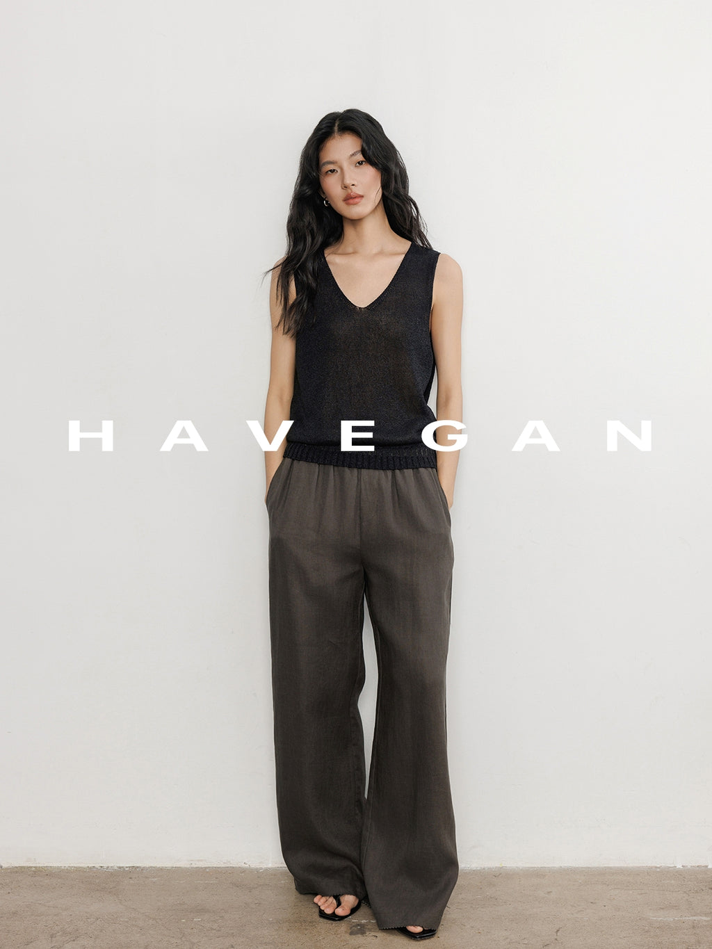 V-Neck Tie-Strap Knitted Vest_BDHL7477