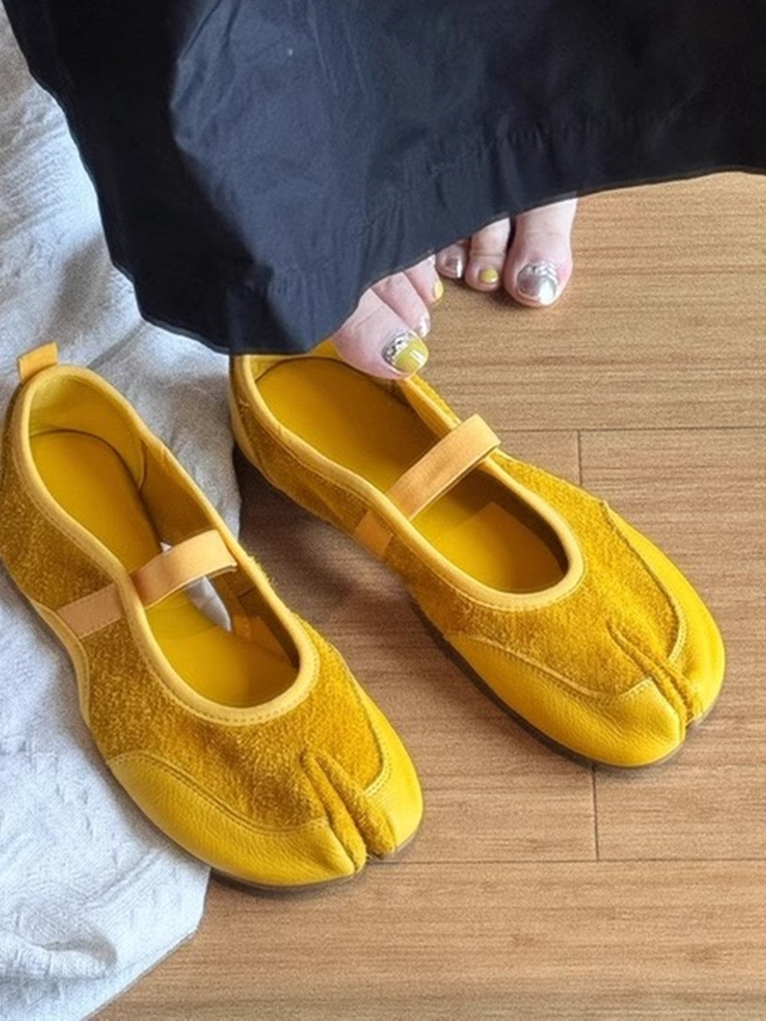 Leather Mary Jane Ballet Flats_BDHL8320