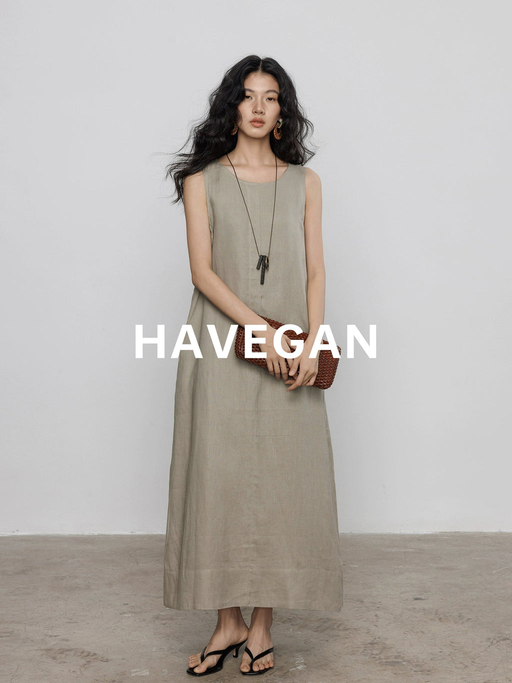 Round Neck Sleeveless Dress_BDHL7585