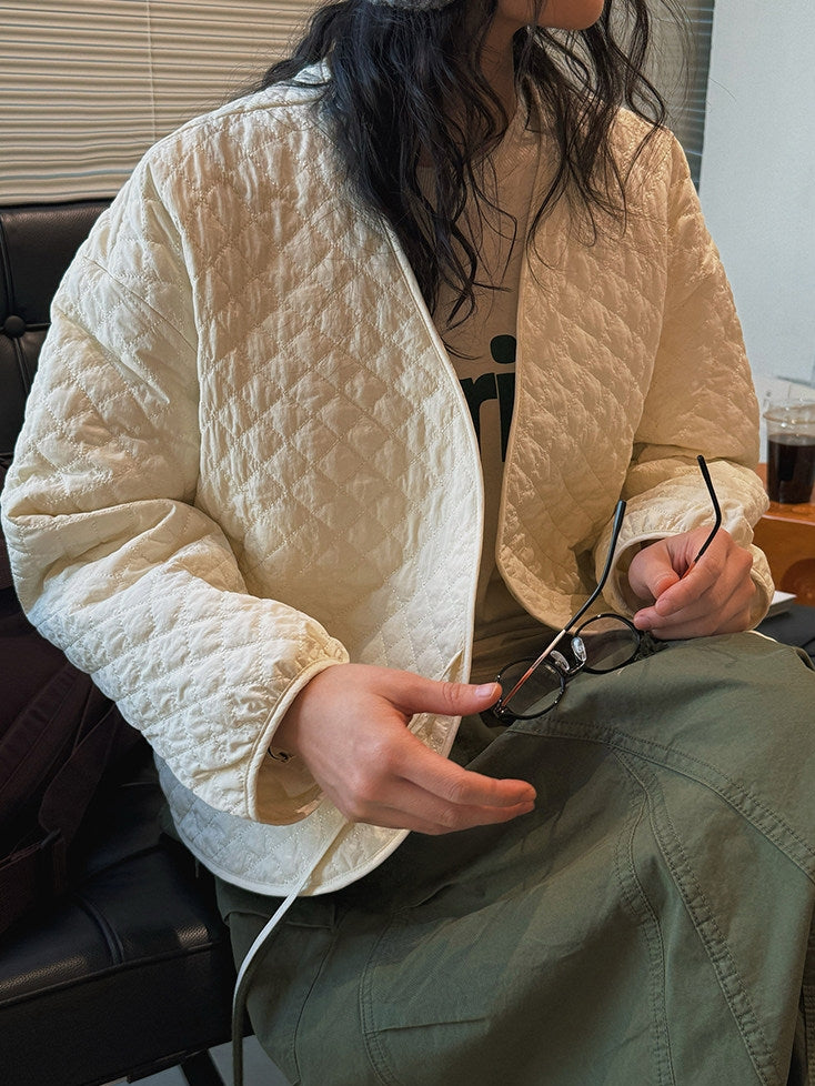 V-Neck Diamond-Stitch Jacket_BDHL8133