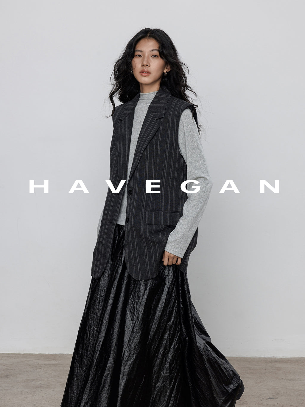 Striped Collared Mid-Length Gilet_BDHL7705