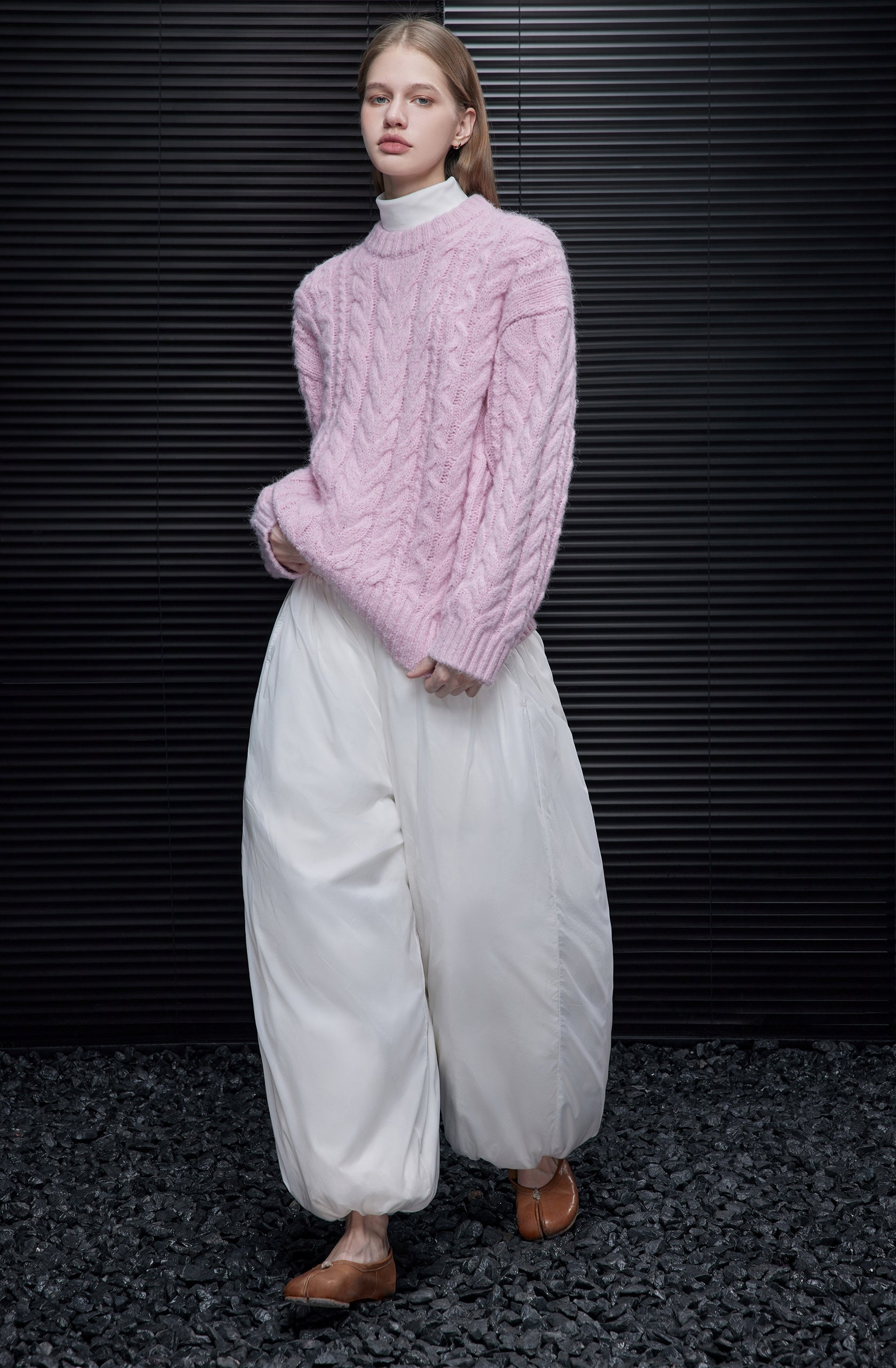 粉紅圓領毛衣_BDHL8069