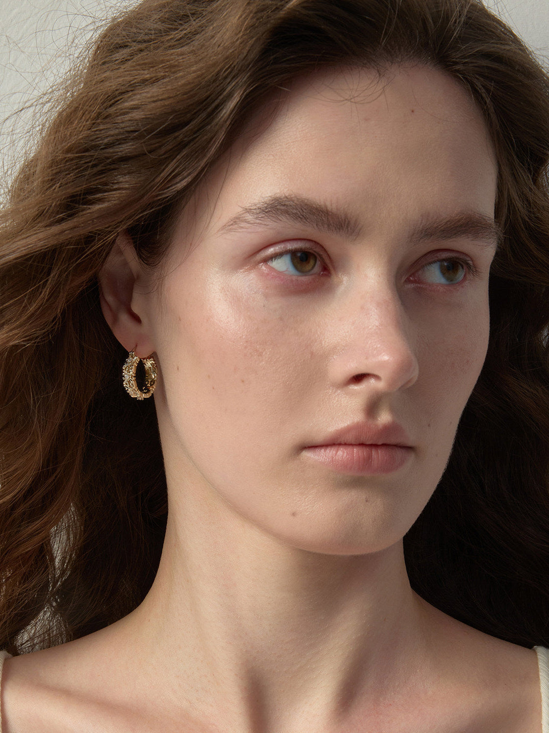 Iris Flower Hoop Earrings_BDHL8474