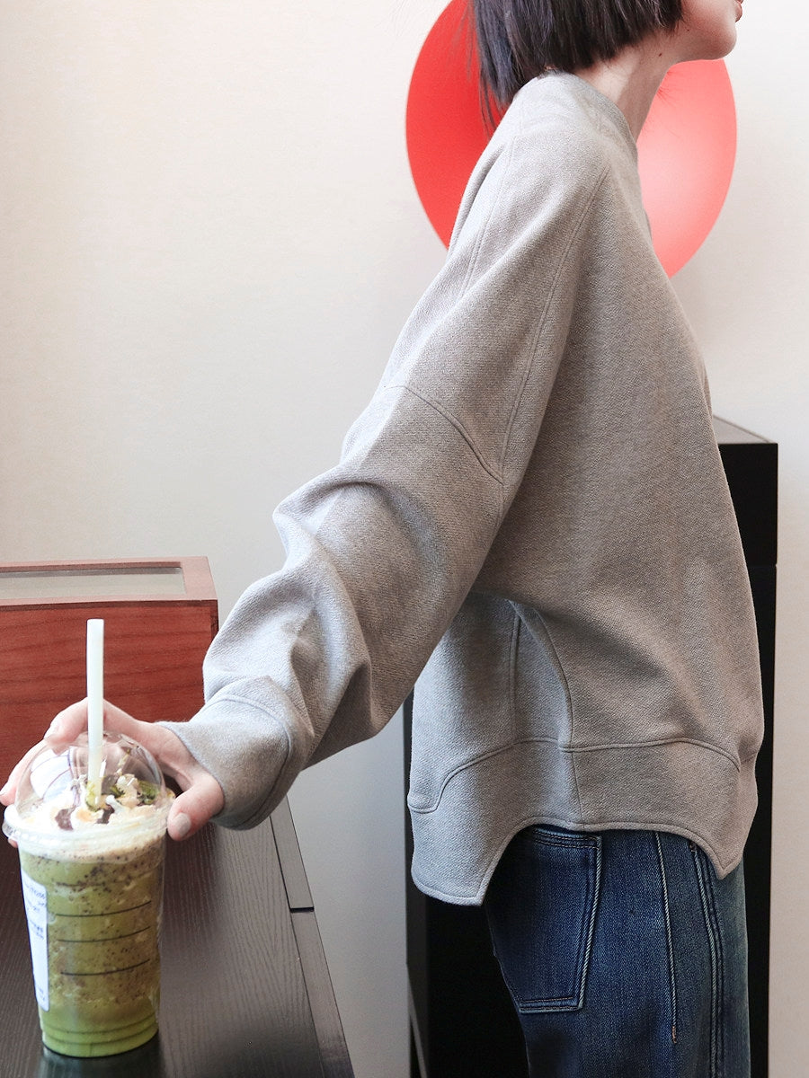 Hem-Cut Design Sweatshirt_BDHL8104