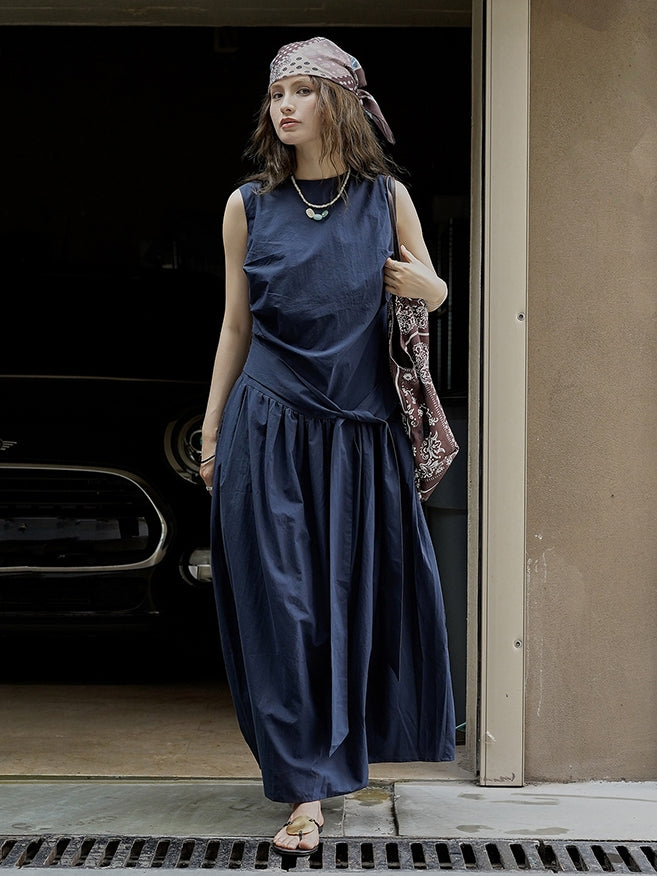 Pleated Strap Sleeveless Dress_BDHL7532