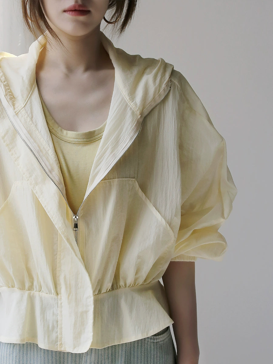 Loose Fit Hooded UV Jacket with Ruffle Waist_BDHL7307