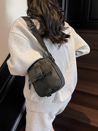 Vertical Small Square Bag_BDHL7435