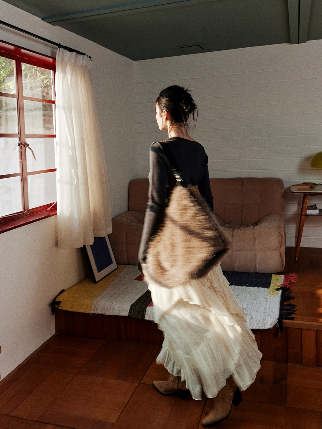 Asymmetrical Tulle Skirt_BDHL7999