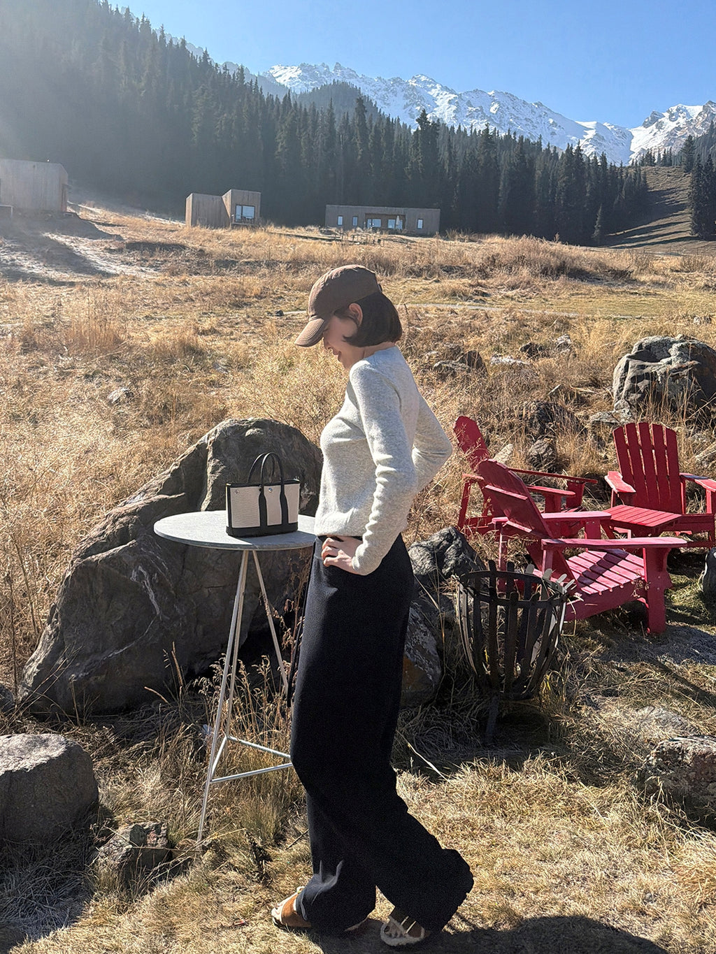 Relaxed-Fit Knit Tops_BDHL7922