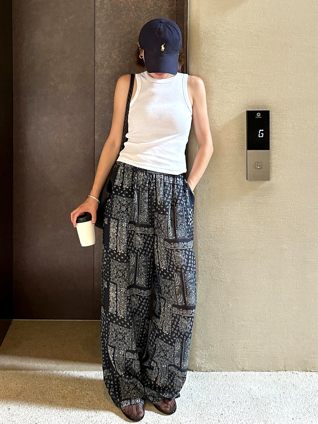 Patterned Wide-Leg Pants_BDHL7619