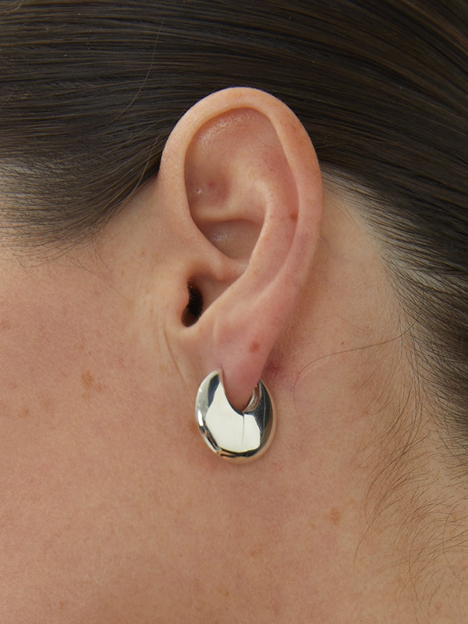 Round Silver Pierced Earrings_BDHL7463