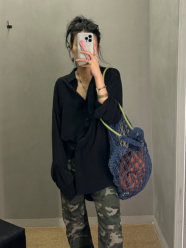 Lace-Stitched Thin Shirt_BDHL7272