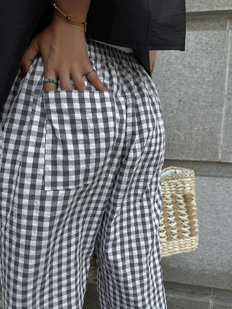 Checkered Straight Leg Pants_BDHL6260