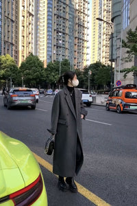 Thick tweed mid-length coat_BDHL5363