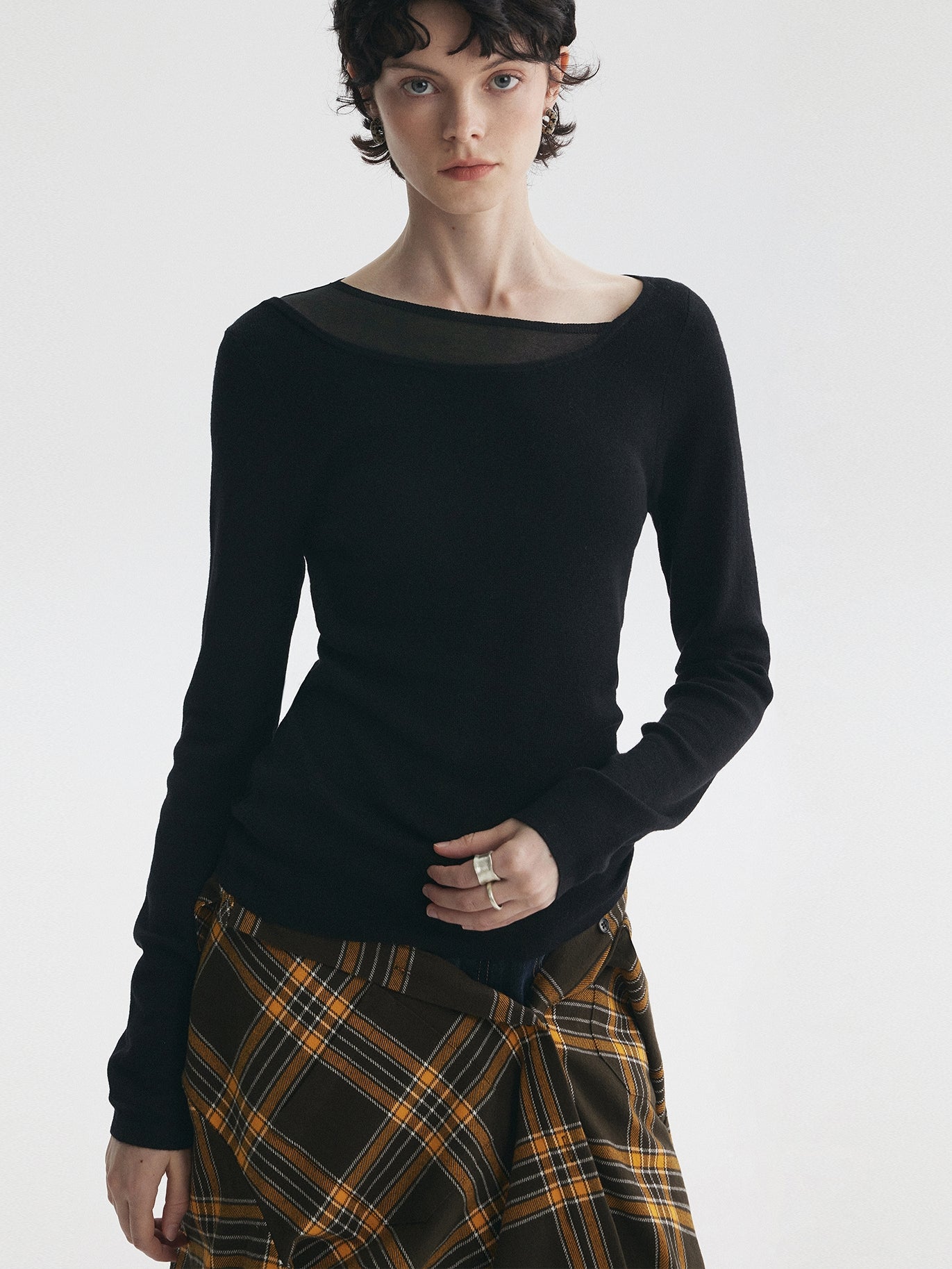 Faux Two-Piece Sheer Tops_BDHL7732