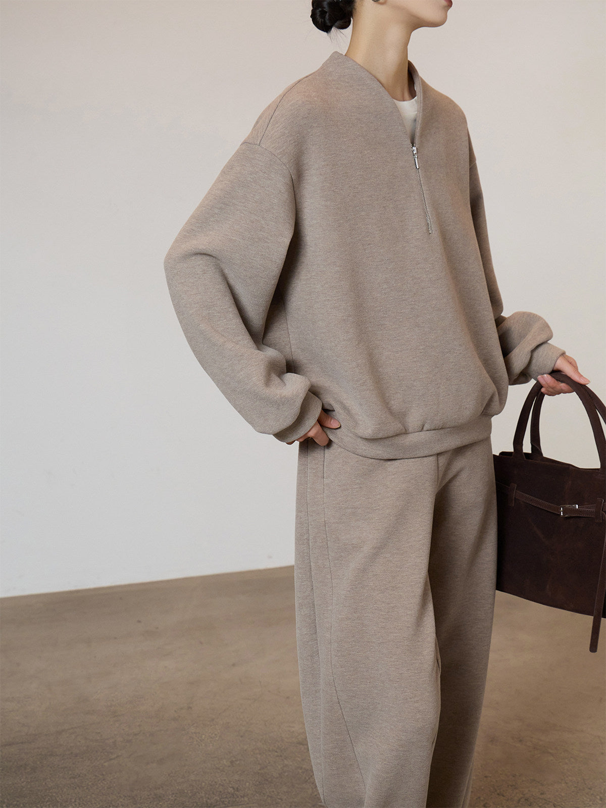 Half Zip Sweatshirt & Wide Pants_BDHL8509