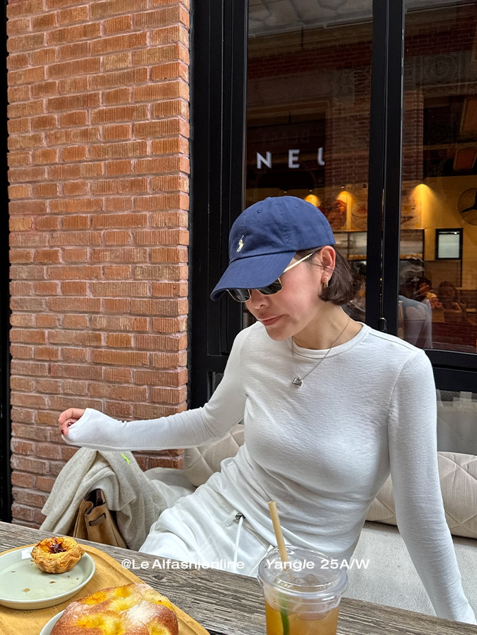 Slim-Fit Long-Sleeved T-Shirt_BDHL7841