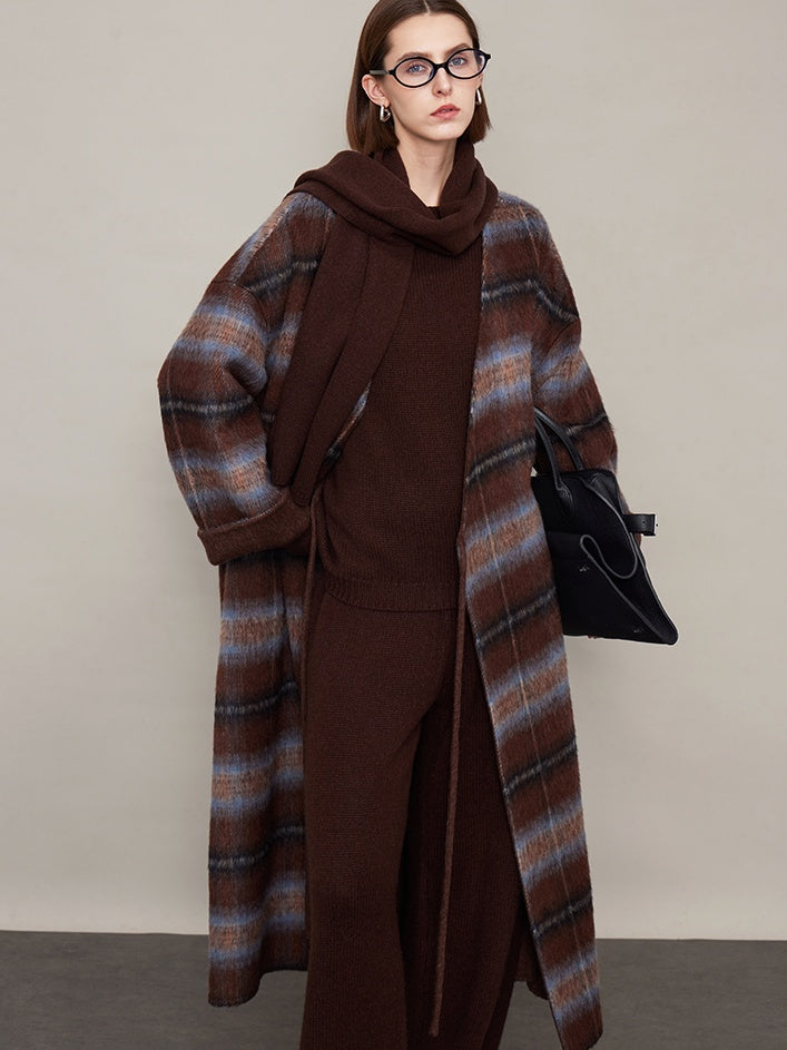 Plaid V-Neck Long Coat_BDHL6605