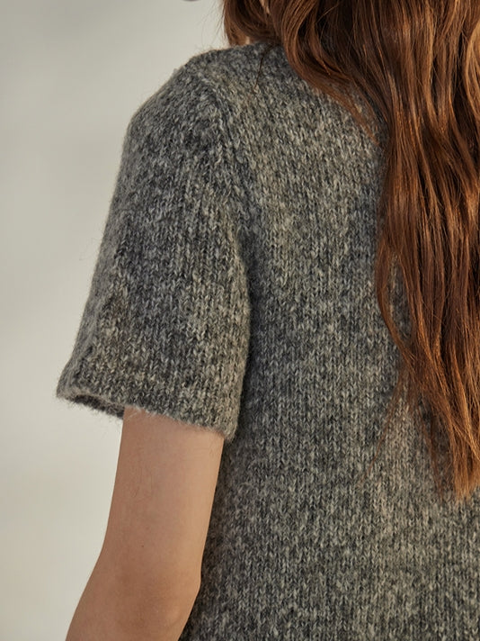Round-Neck Knit Cardigan_BDHL7736