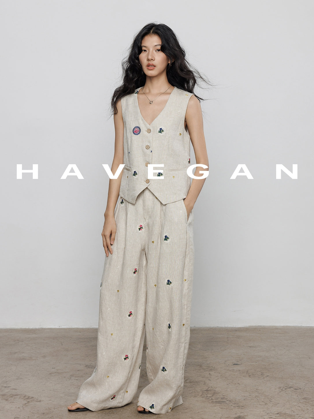 Embroidered Design Vest Or Pants_BDHL7606