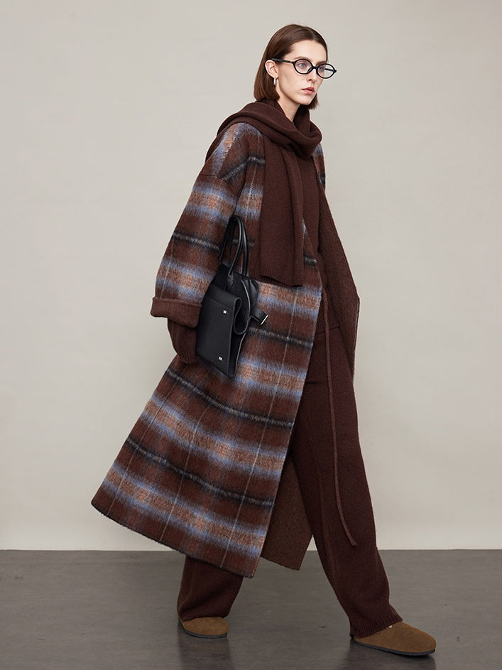 Plaid V-Neck Long Coat_BDHL6605