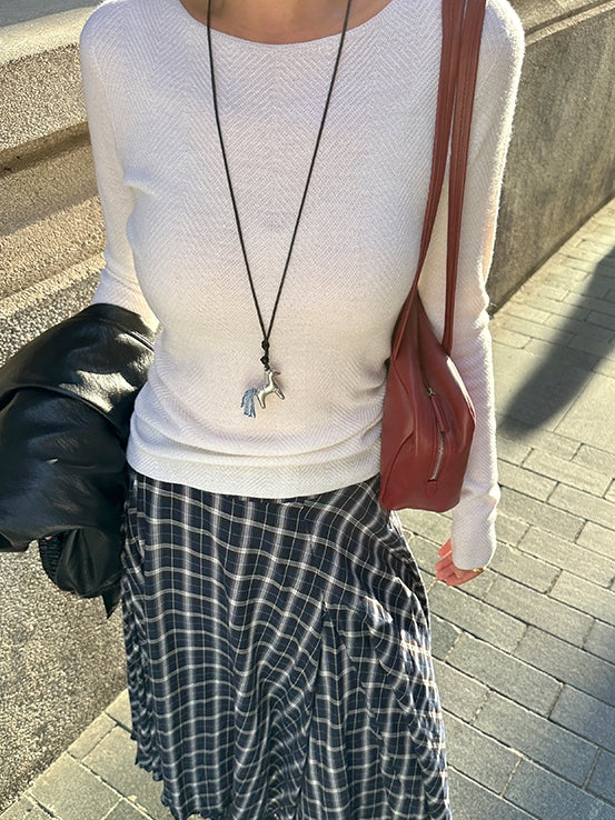 Stretch Slim Knit Tops_BDHL7848