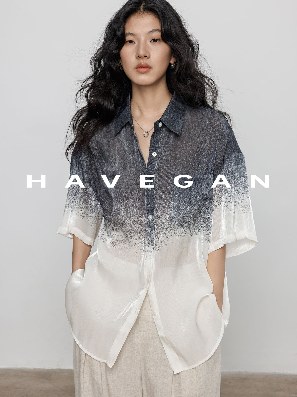 Gradation Print Short-Sleeved Shirt_BDHL7605