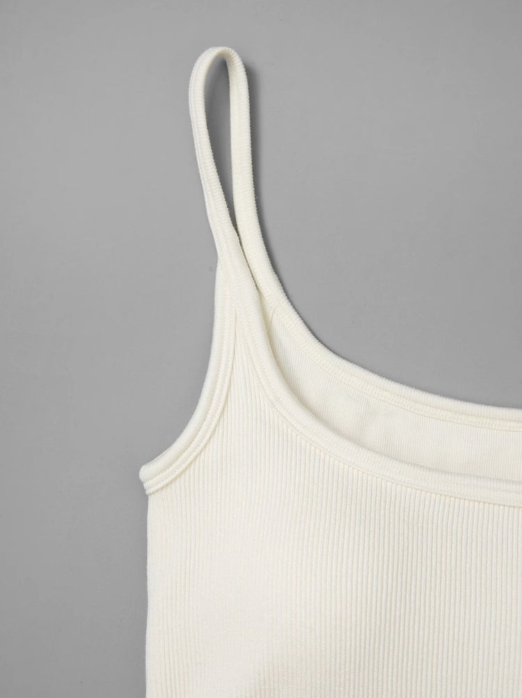 Slim-Fit Simple Camisole_BDHL7411