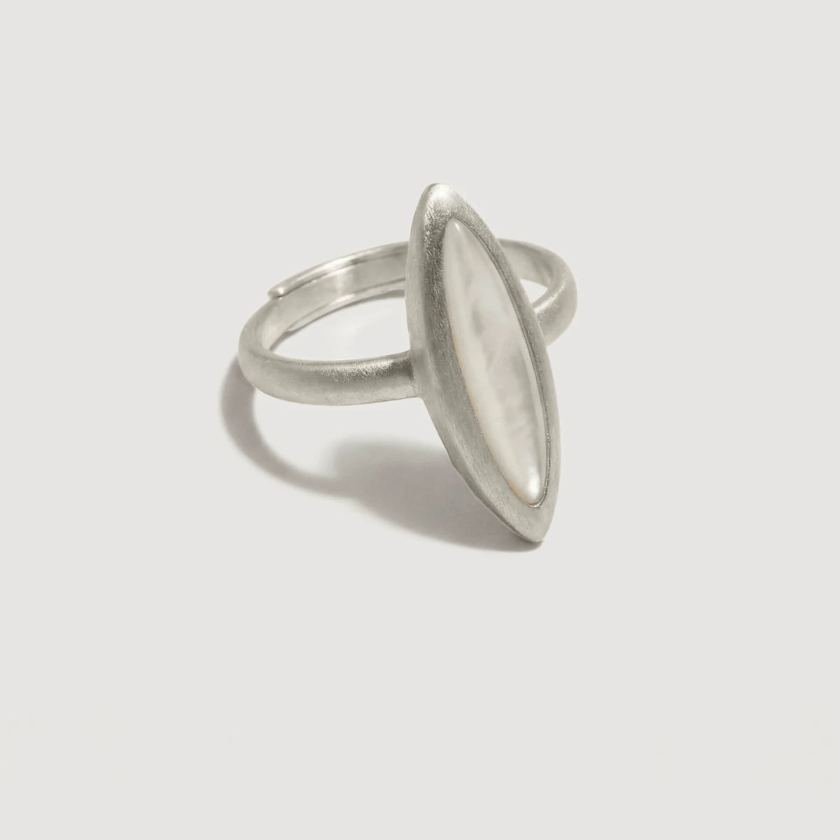 Long Marquise Shell Ring_BDHL8468